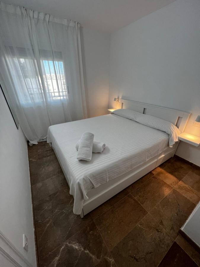 Apartamento A 3 Minutos De La Playa 萨洛 外观 照片