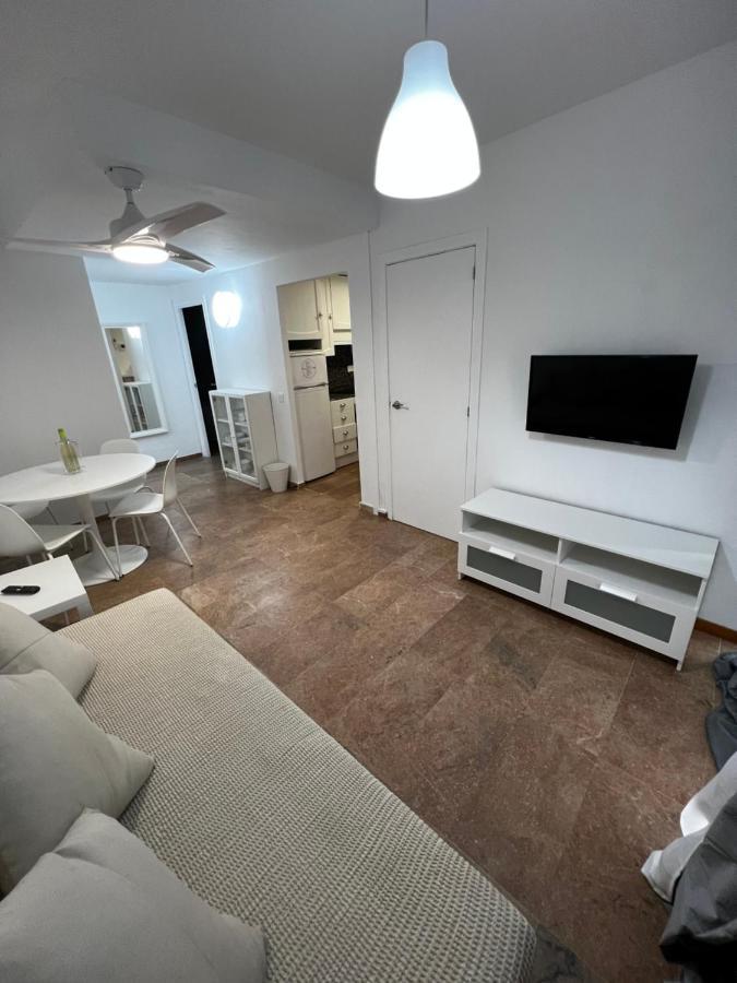 Apartamento A 3 Minutos De La Playa 萨洛 外观 照片