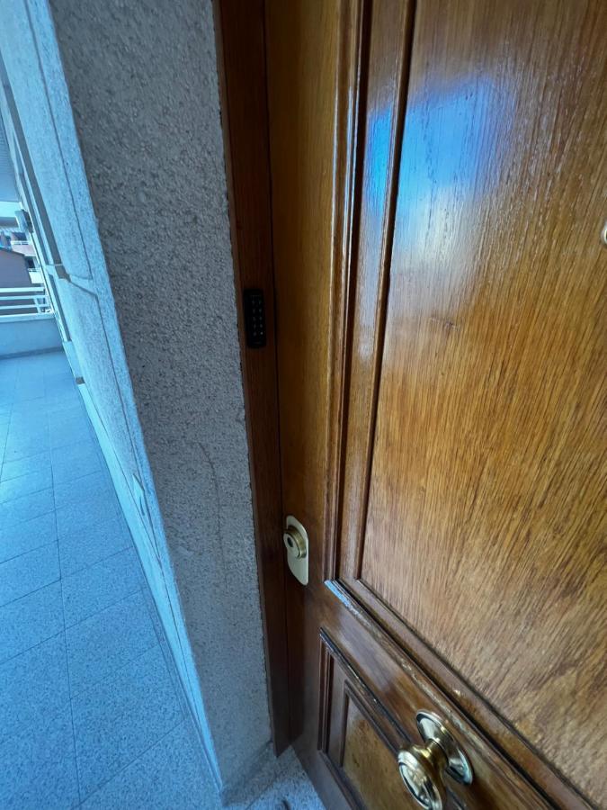 Apartamento A 3 Minutos De La Playa 萨洛 外观 照片